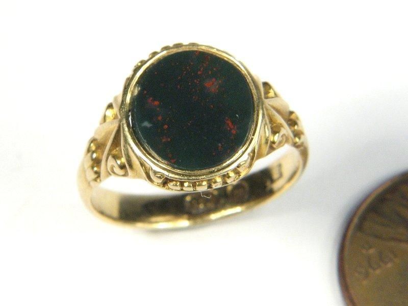 high quality, distinctive and hugely wearable antique signet ring