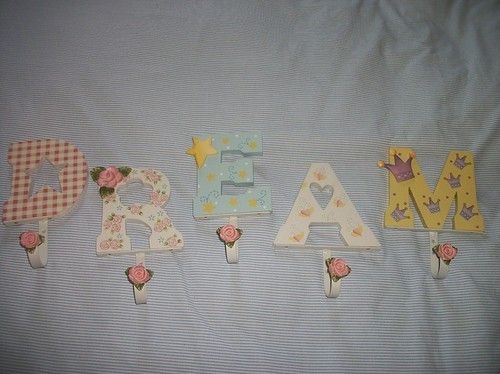 Home Interiors LETTERs HOOKS D R E A M cottage rose pink hearts stars 