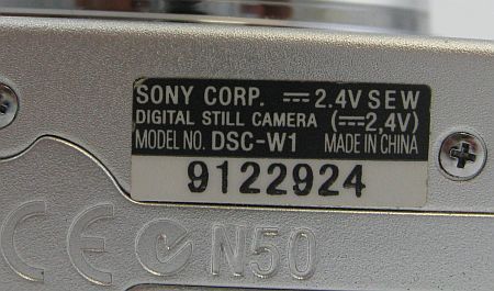 SONY Cyber shot DSC W1 5.1 MP Digital Camera ASIS NOBOX 027242649057 